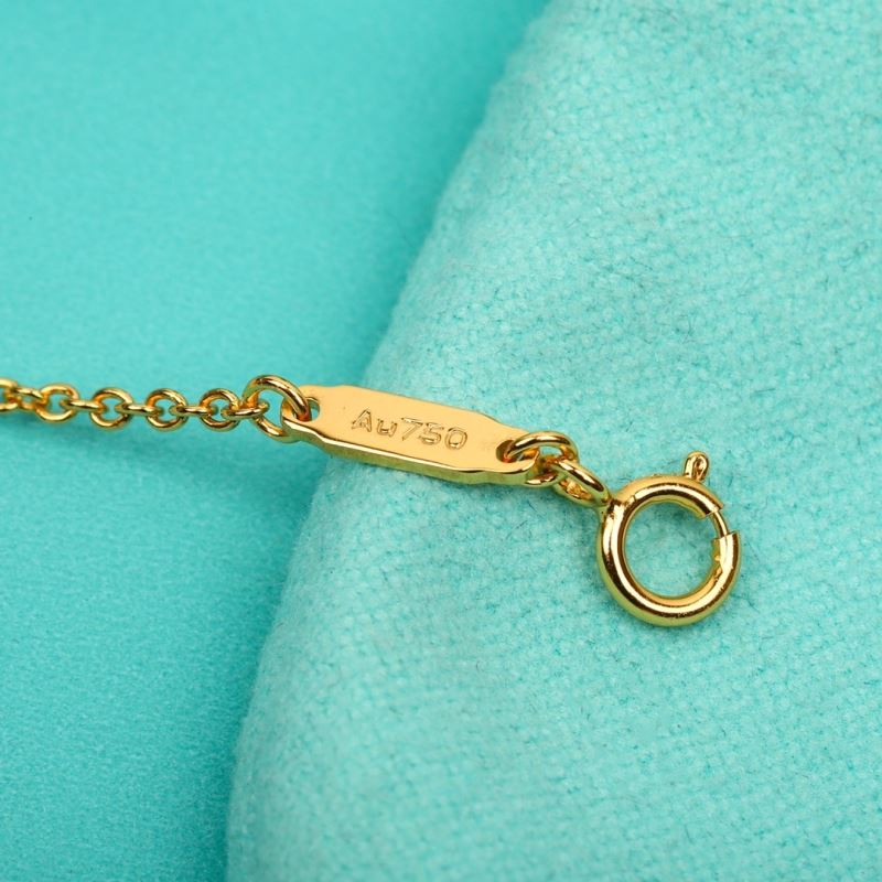 T*f*ny necklaces